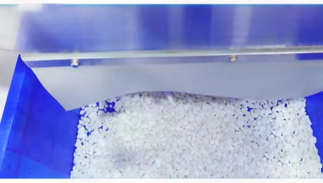 High-purity finished quartz ore after AI mineral sorting by APEX machine